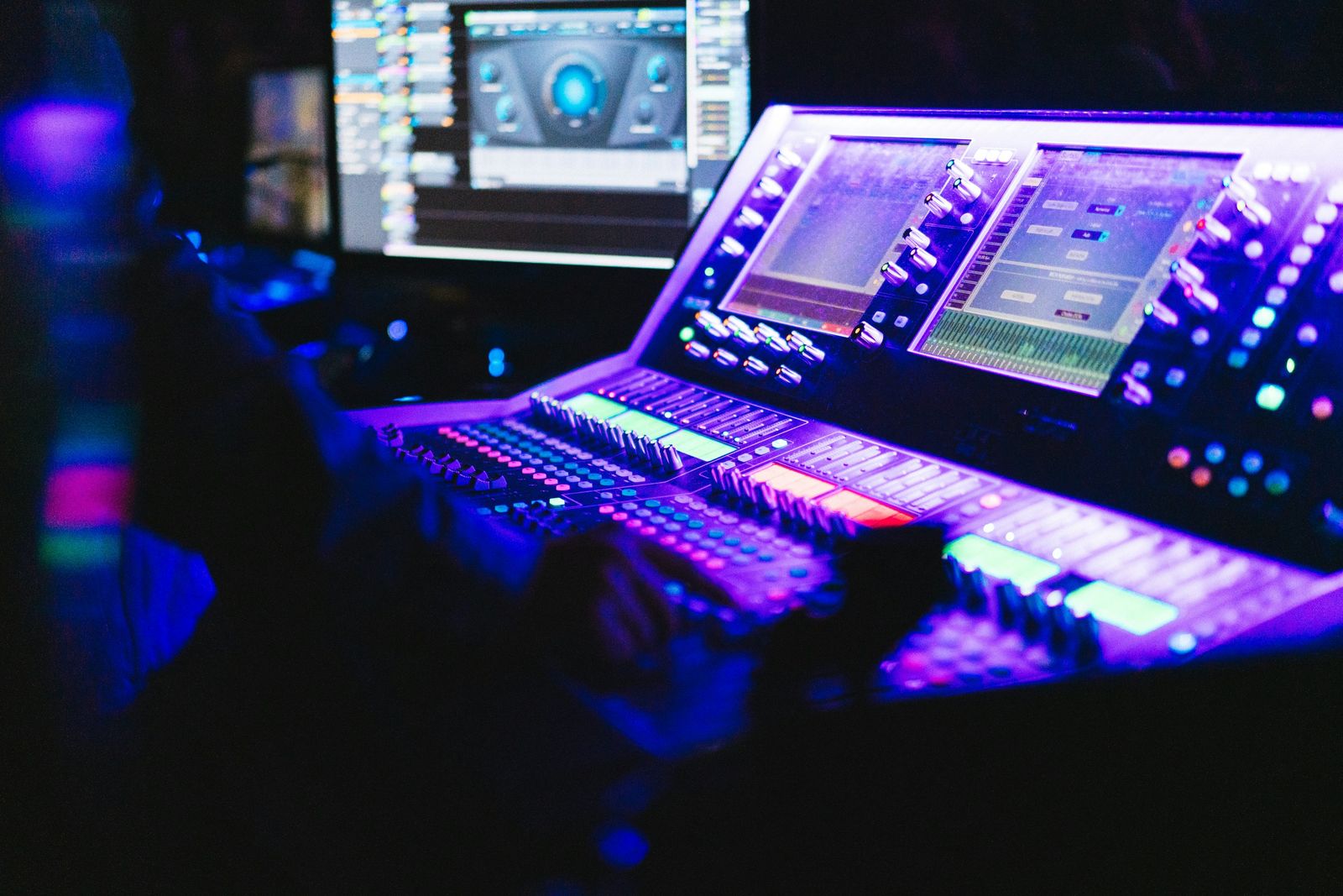 Music Studio Basics Every LA Artist Should Understand