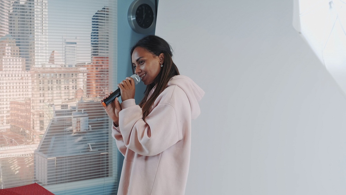 How to Choose the Best Voice Over Recording Studio in Los Angeles